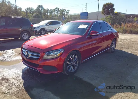 2016 Mercedes-Benz C 300 из США, поврежденный, VIN 55SWF4JB5GU150325